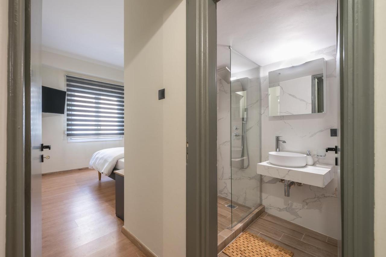 Athens Center Spacious Apartment Екстер'єр фото